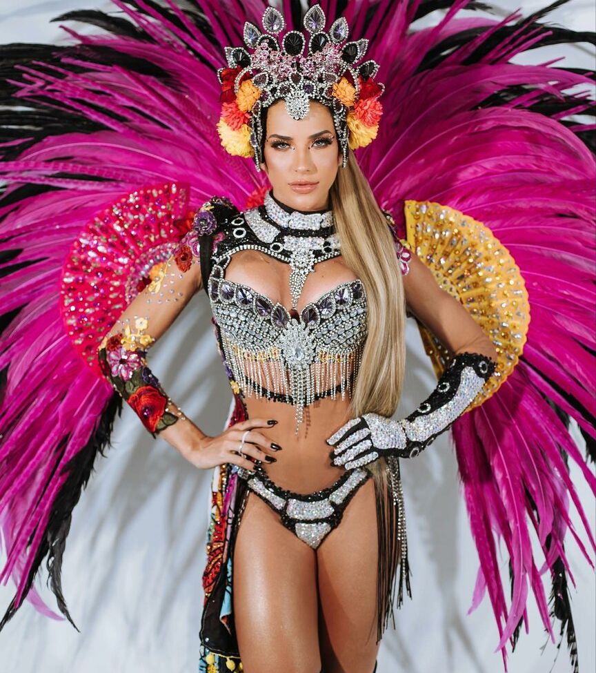 Gabi Martins desnuda #108190834