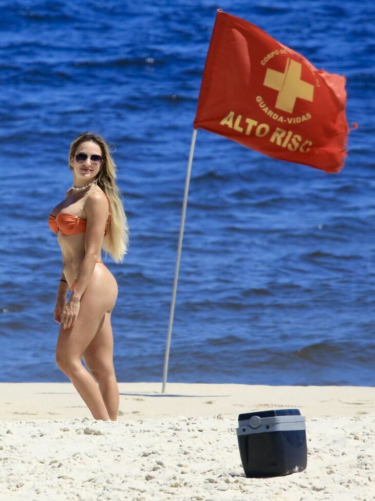 Gabi Martins desnuda #108190863