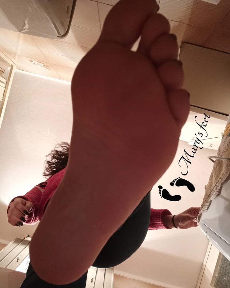 Footqueen
 #81968866