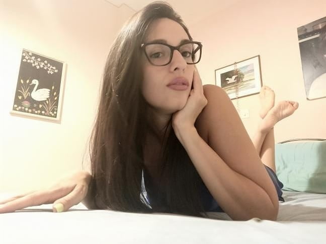 Footqueen
 #81968992