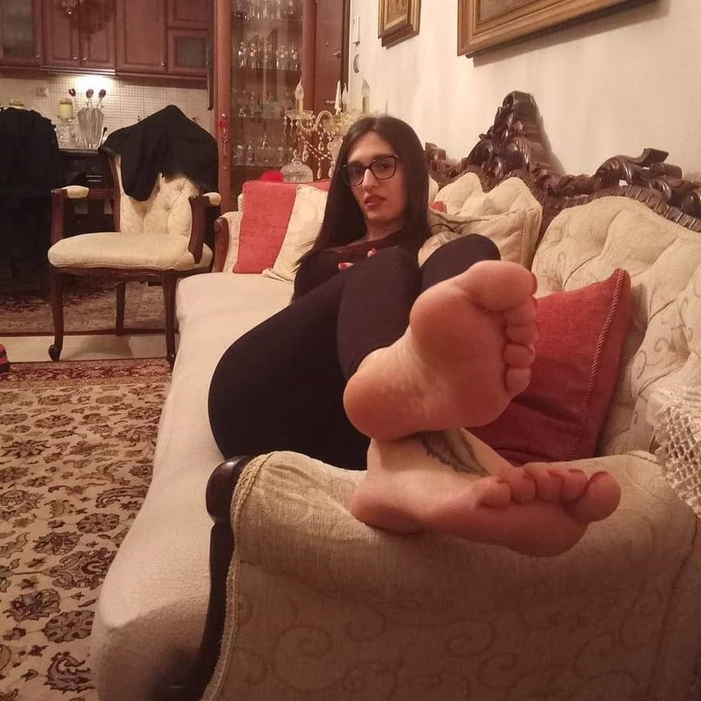 Footqueen
 #81969057