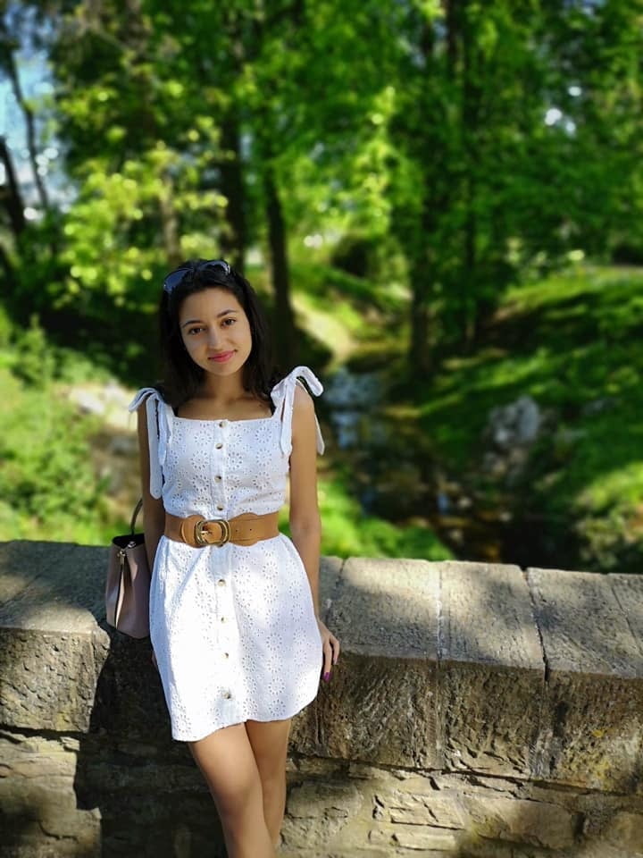 Stefi from Romania exposed #91352216