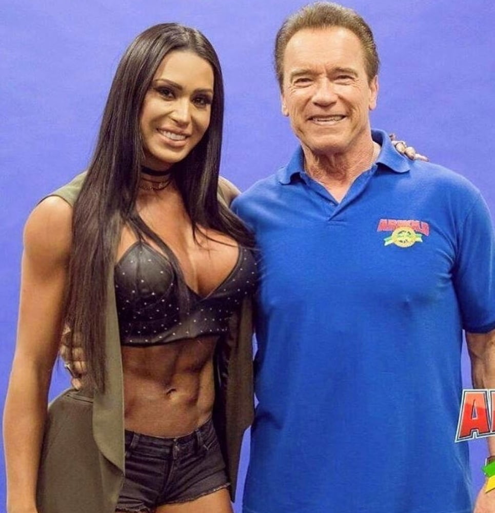 アマゾン・ブルネット
 #104603344