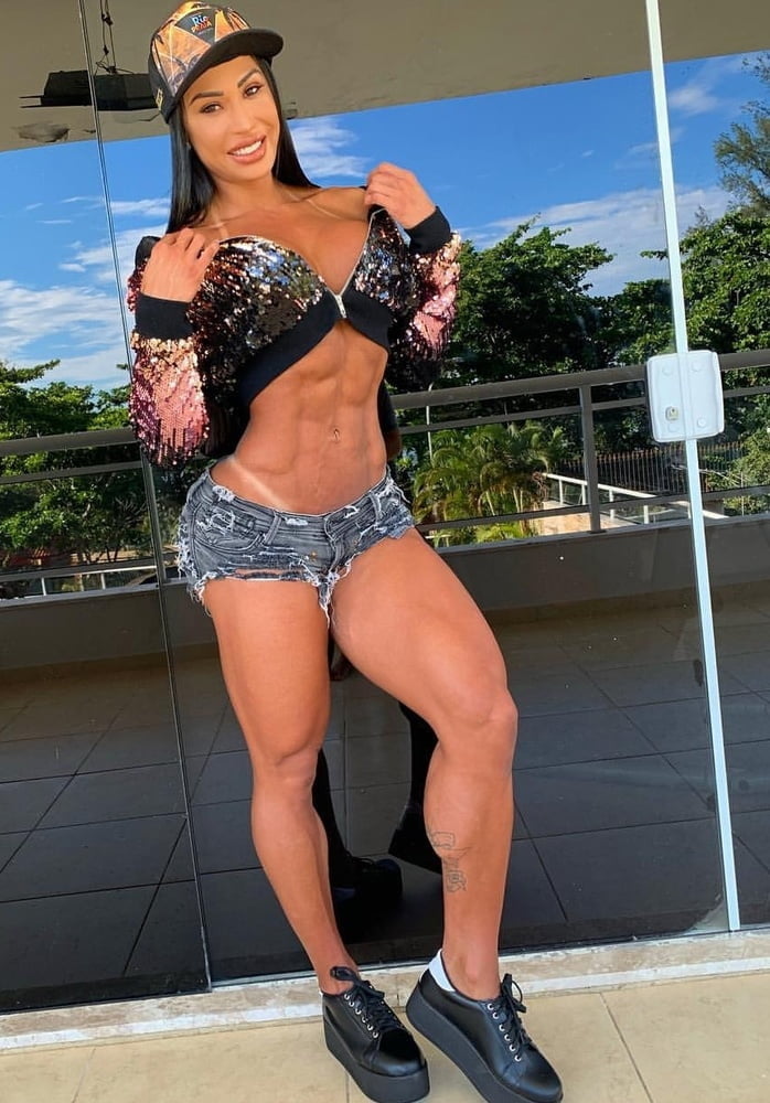 アマゾン・ブルネット
 #104603423