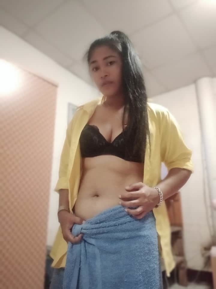 Gadis cantik besar #87355339