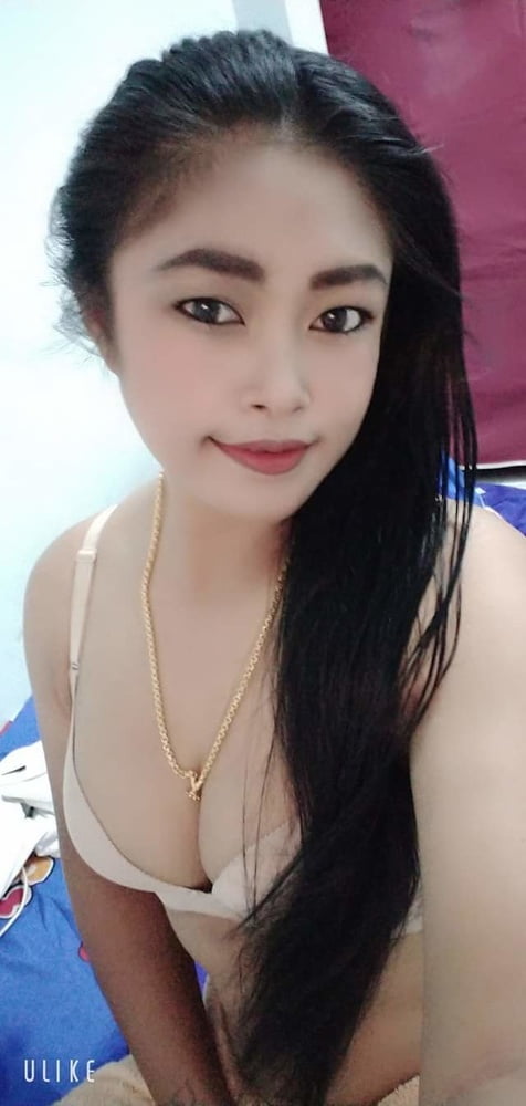 Gadis cantik besar #87355412