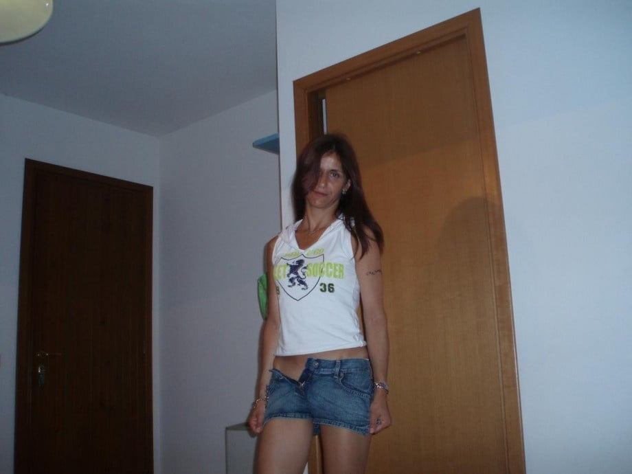 Homenaje para una super milf 82
 #98845266