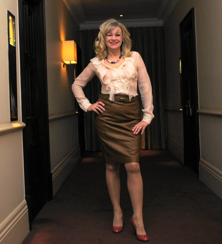 Milfs glorioso milfs
 #82077876