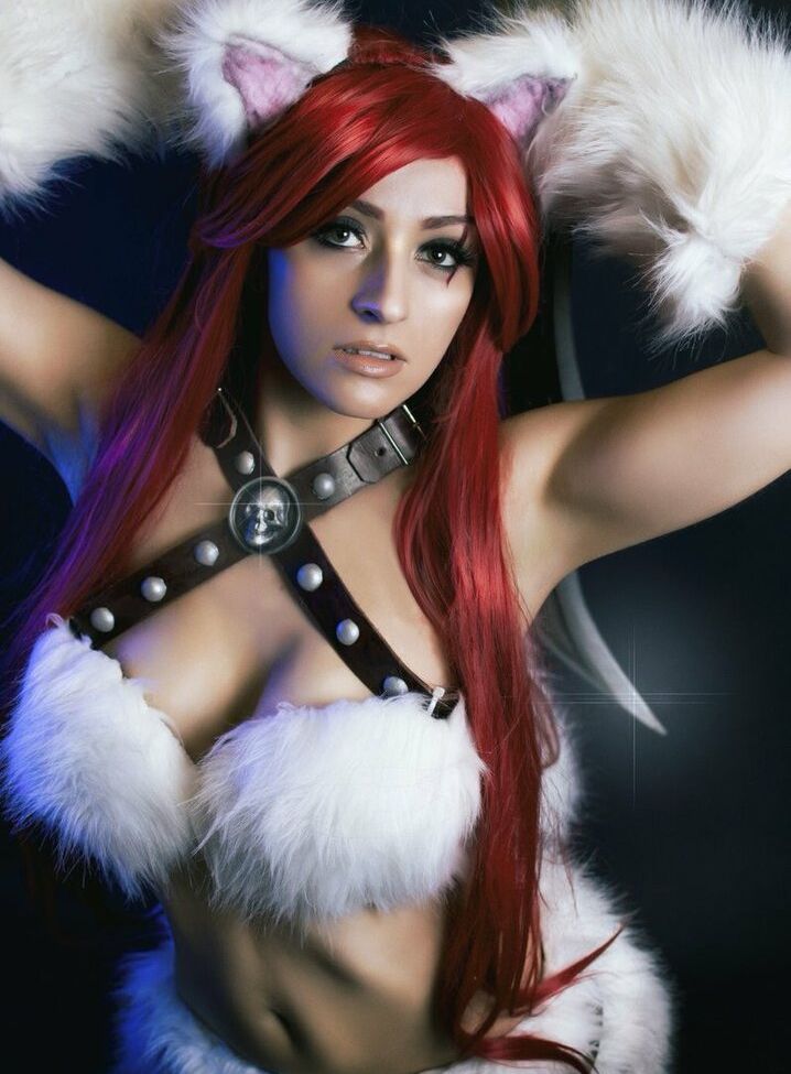 Arty Fakes desnuda #108263239