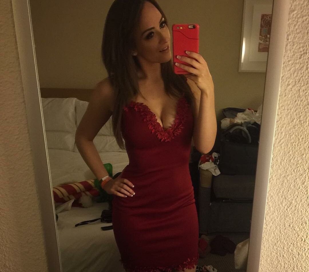 Arty Fakes desnuda #108263303