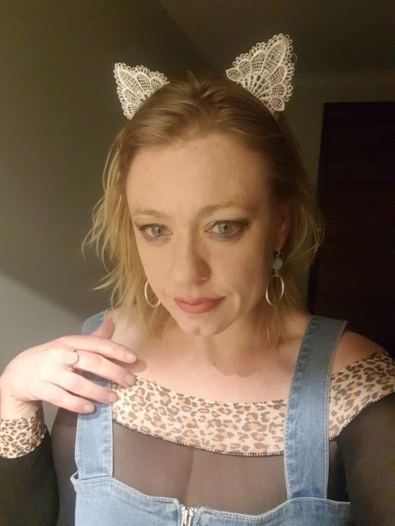 私のような間抜けな女は
 #95252920