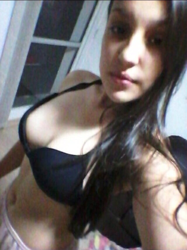 Novinha muito biscatinha #87820791