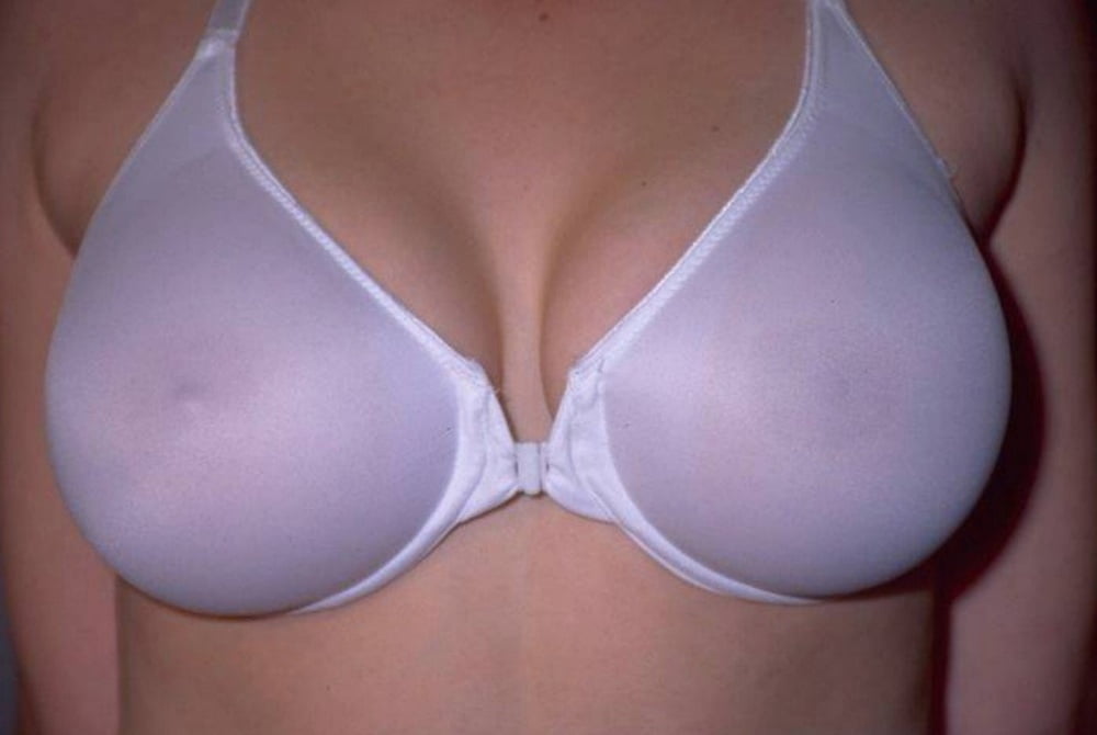Sexy big boobs avec soutien-gorge
 #81784598