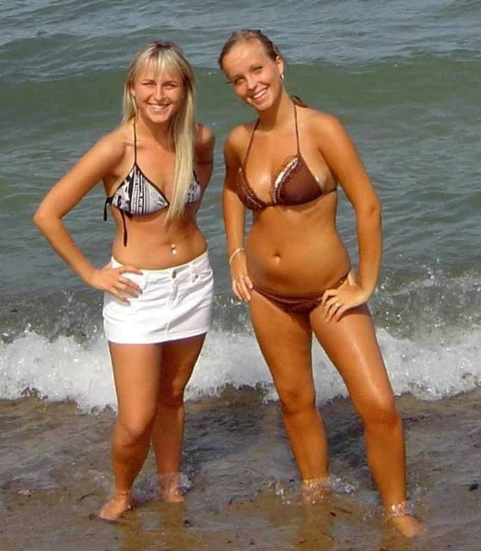 Bikini und Unterwäsche 10
 #94391797