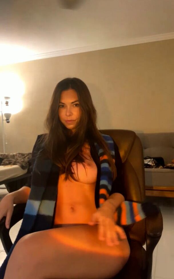 Kateelife desnuda #107617120