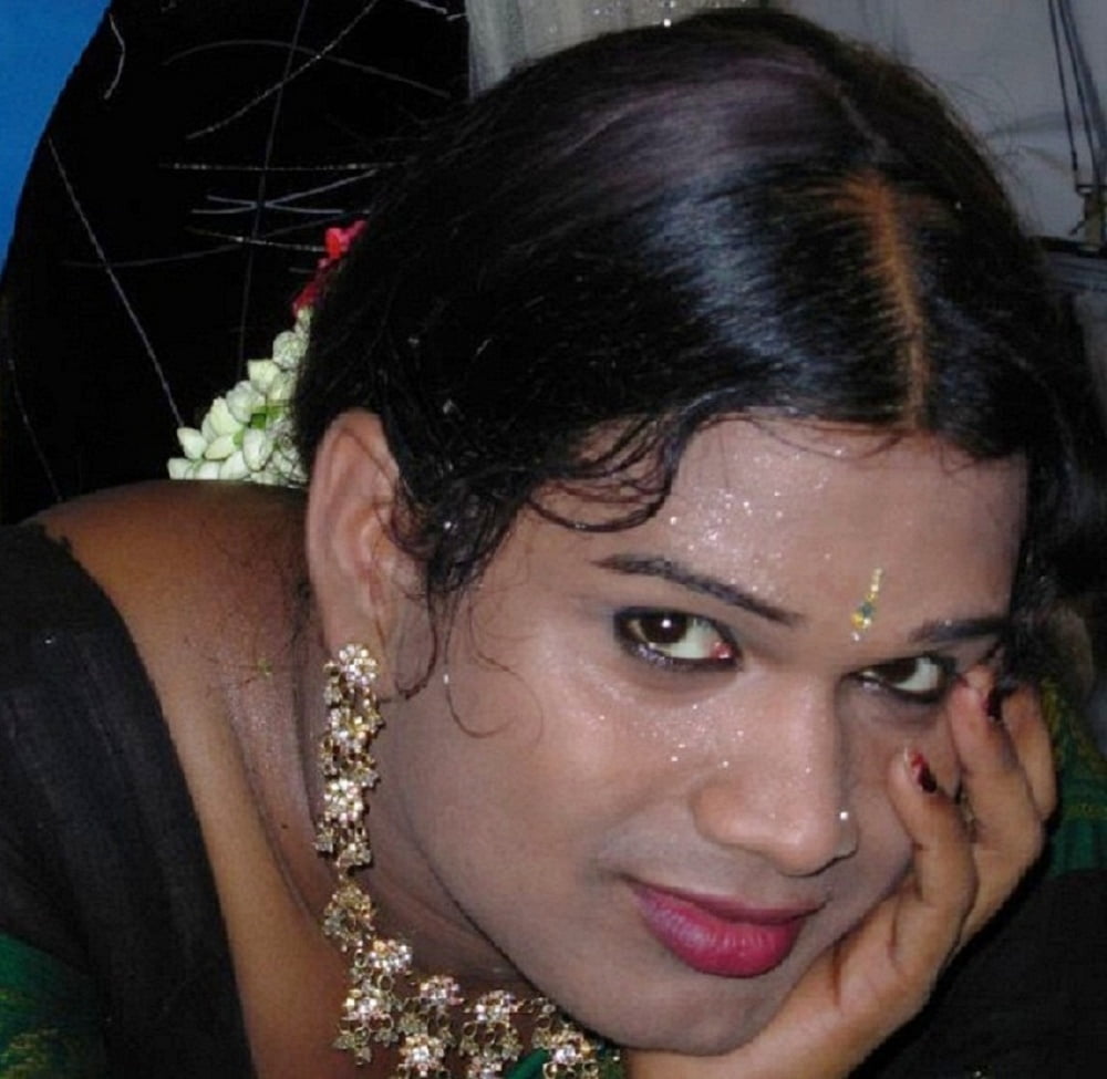 Sweaty indischen Tanten nude & non-nude Sammlung
 #91811882