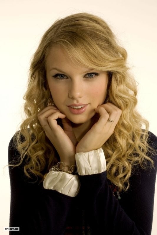 Sexy icon taylor swift
 #96532427