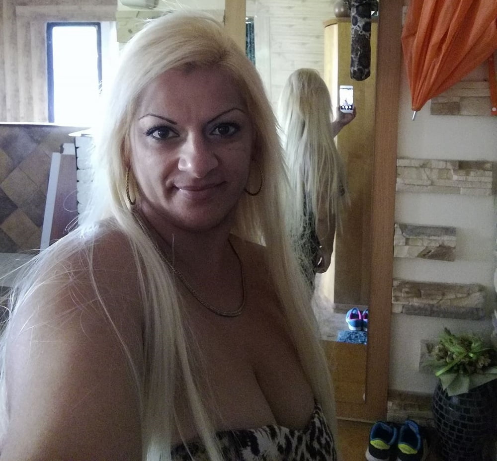 Ceske Matky - Czech Mom 1 - HORNY GYPSY MOM WITH FAT TITS #90876518