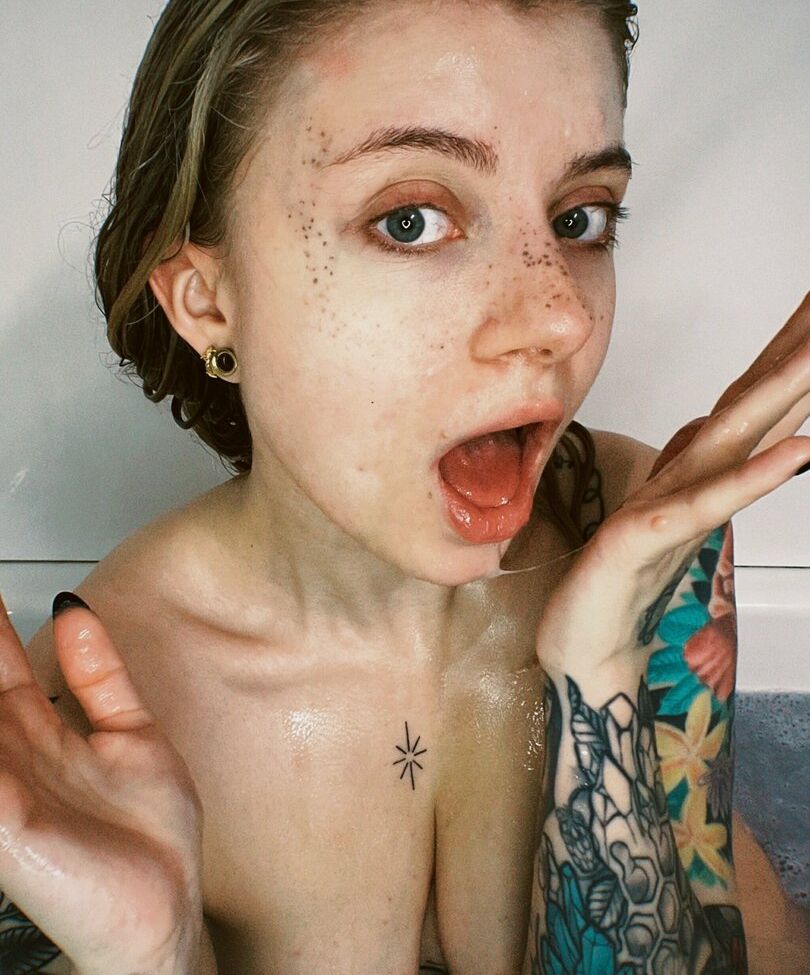 Imsadspice desnuda #108079206