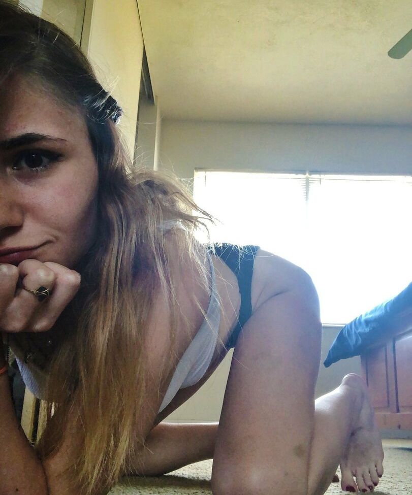 Lilathena desnuda #108708991