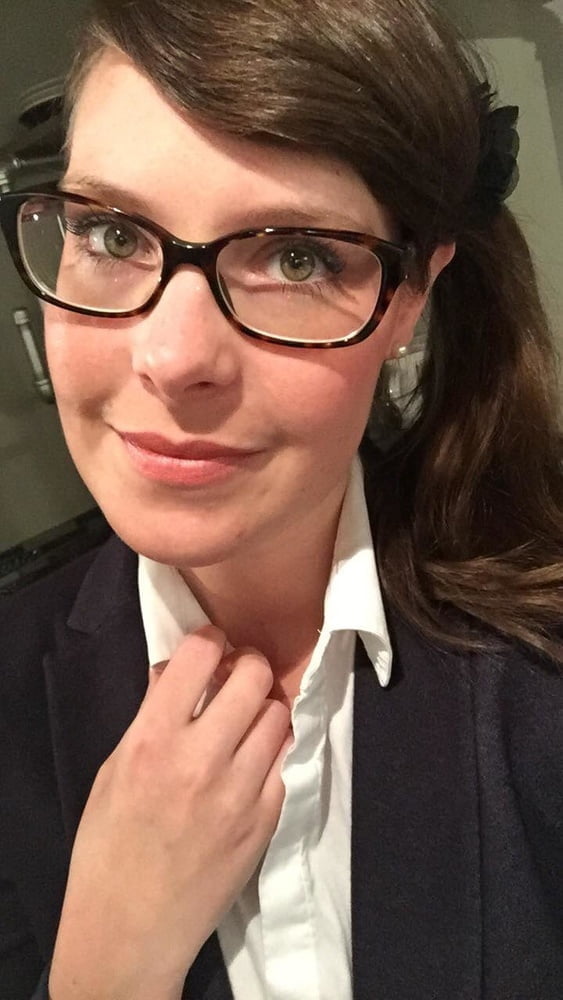 Ich habe deine Bilder gefunden
 #80561619