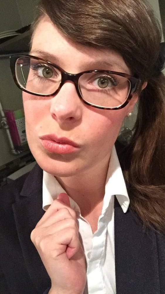 Ich habe deine Bilder gefunden
 #80561621