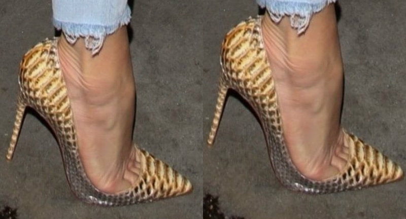 Jennifer Lopez sexy legs feet and highheels #102514465