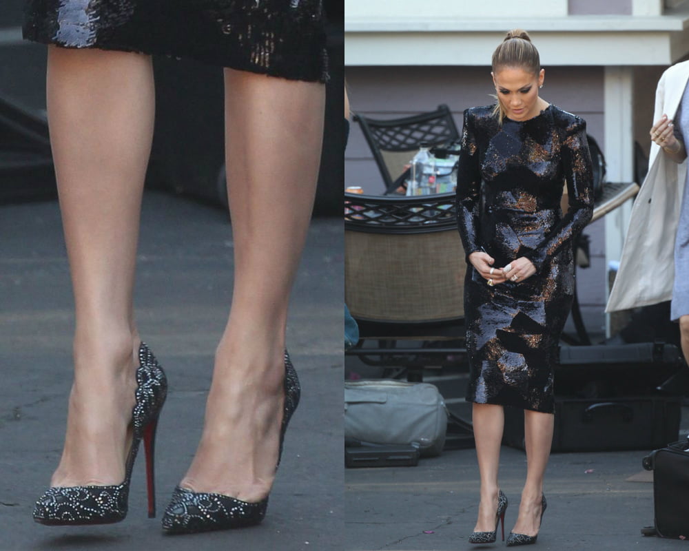 Jennifer Lopez sexy legs feet and highheels #102514570