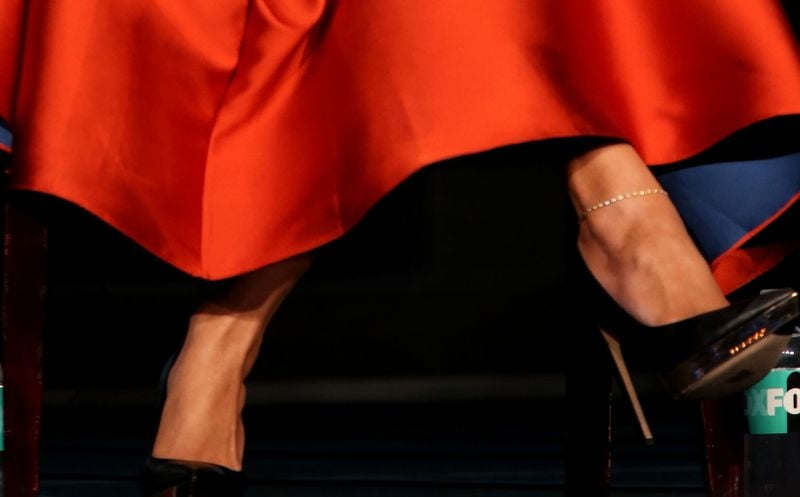 Jennifer Lopez sexy legs feet and highheels #102514635
