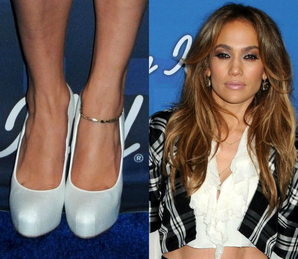 Jennifer Lopez sexy legs feet and highheels #102514644