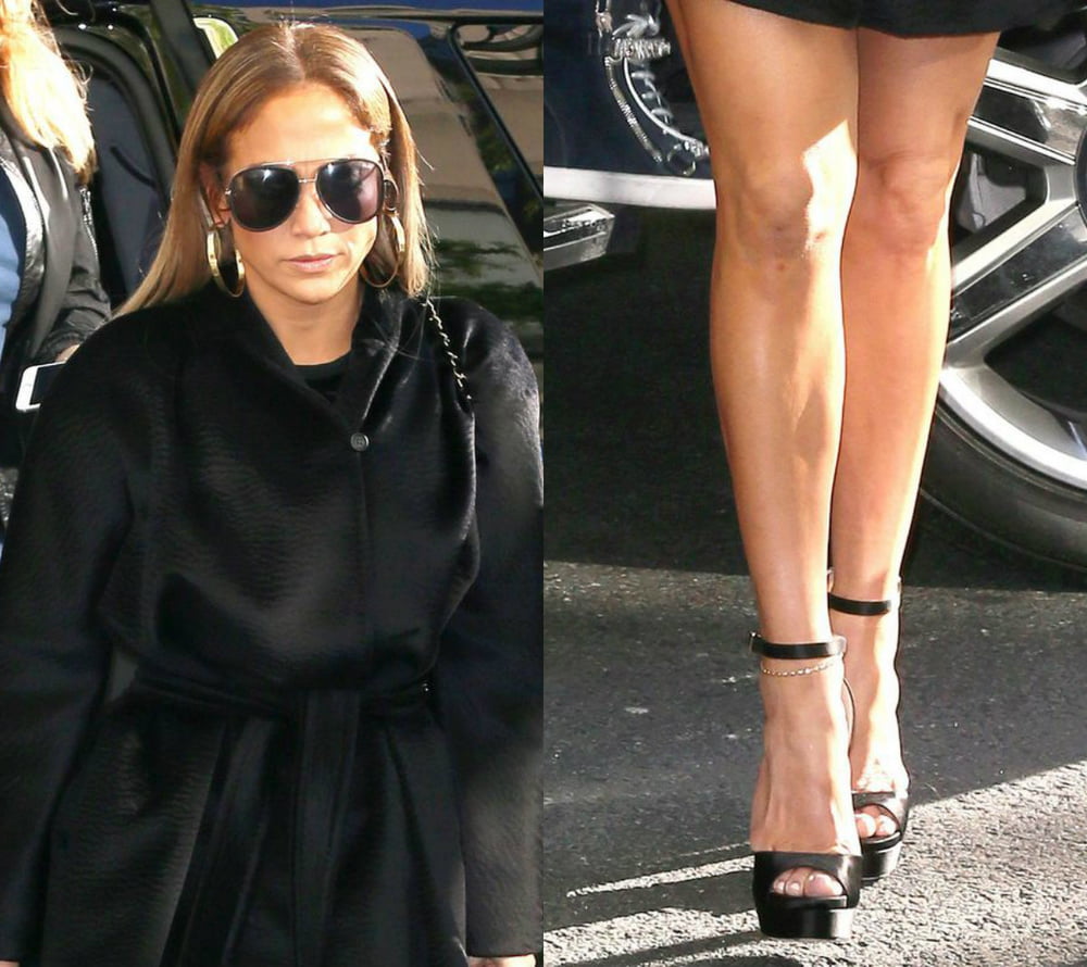 Jennifer Lopez sexy legs feet and highheels #102514668