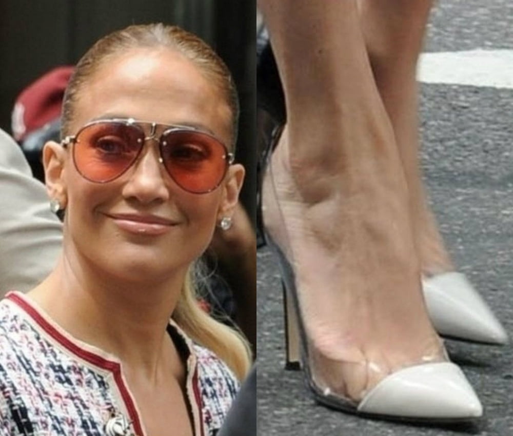 Jennifer Lopez sexy legs feet and highheels #102515164