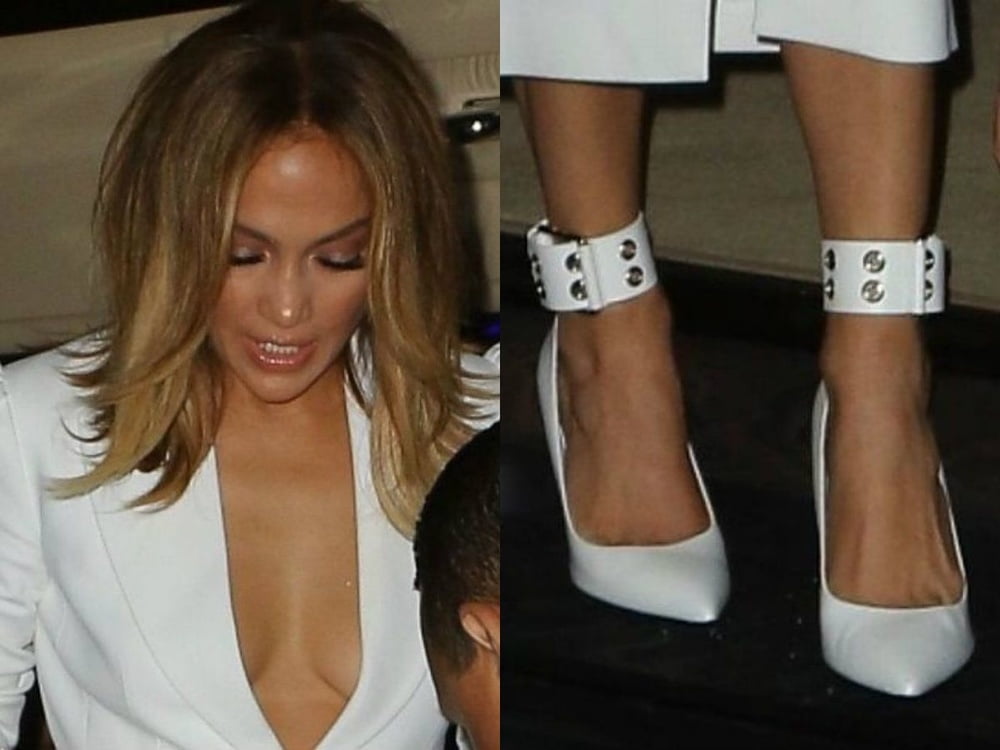 Jennifer Lopez sexy legs feet and highheels #102515230