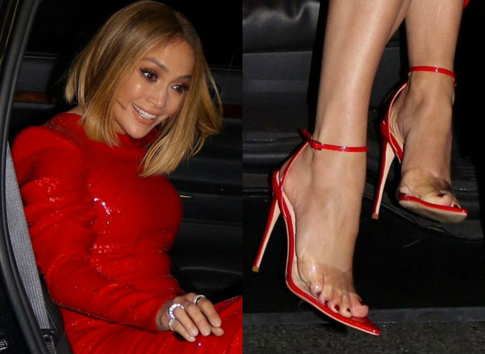Jennifer Lopez sexy legs feet and highheels #102515277