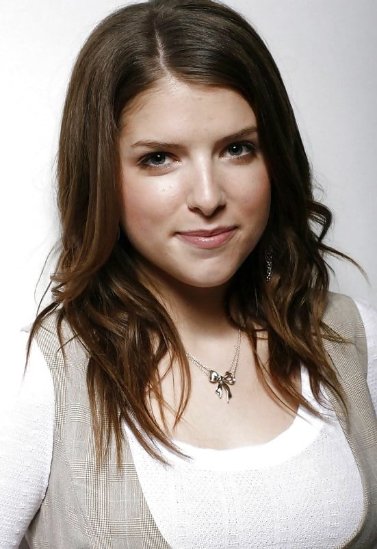 Anna Kendrick hot pics #105034339