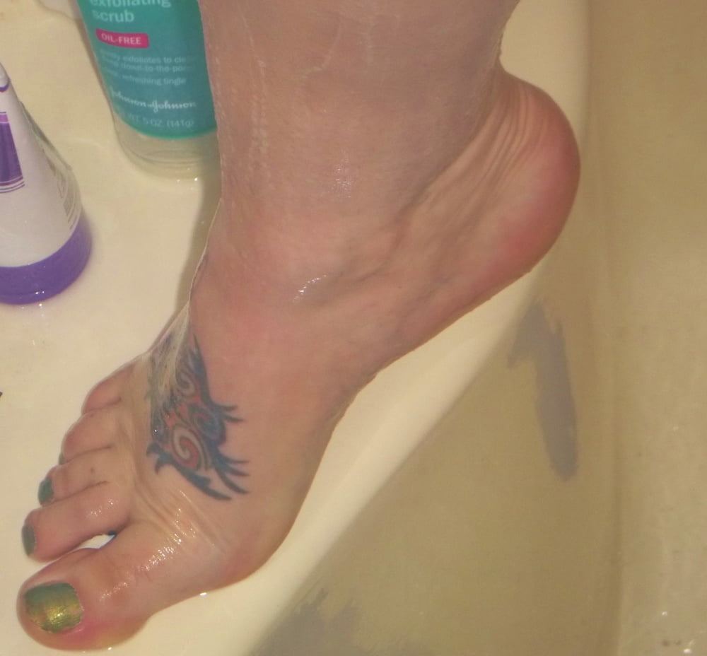 Curvybutt
 #91408021