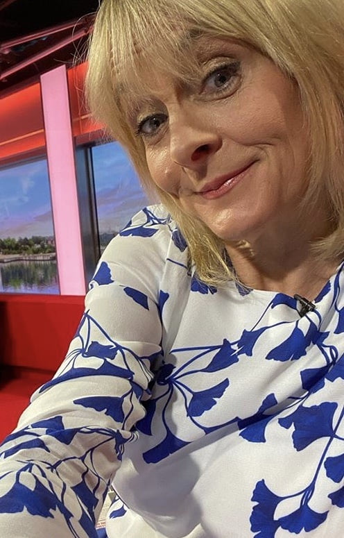Todays Wank Target..Louise Minchin Loves To Watch Us Wank #97157997