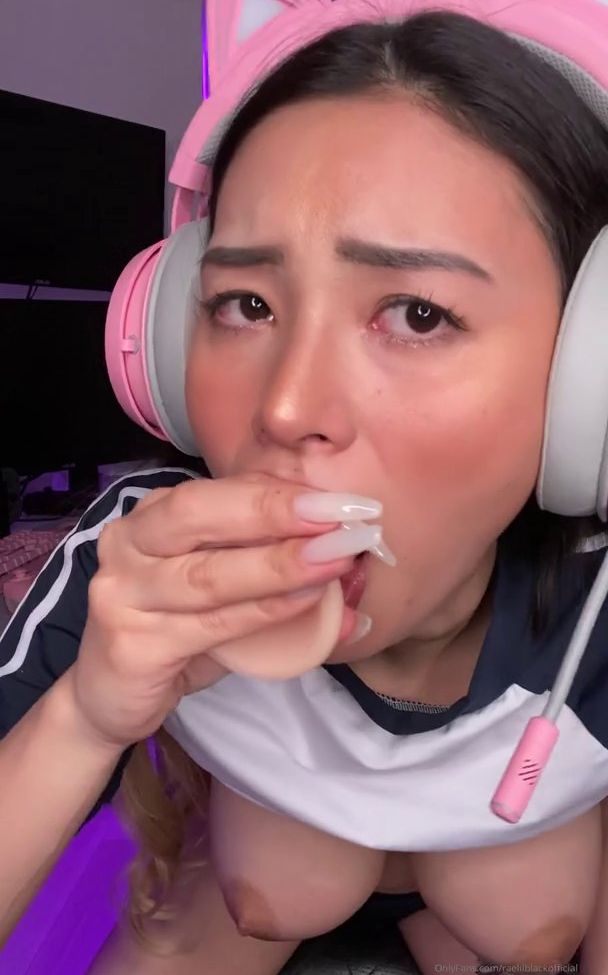 RaeLilBlack nackt #107613710