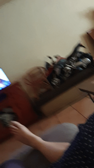 Ma femme me suce apres le cafe de 13h #94809456
