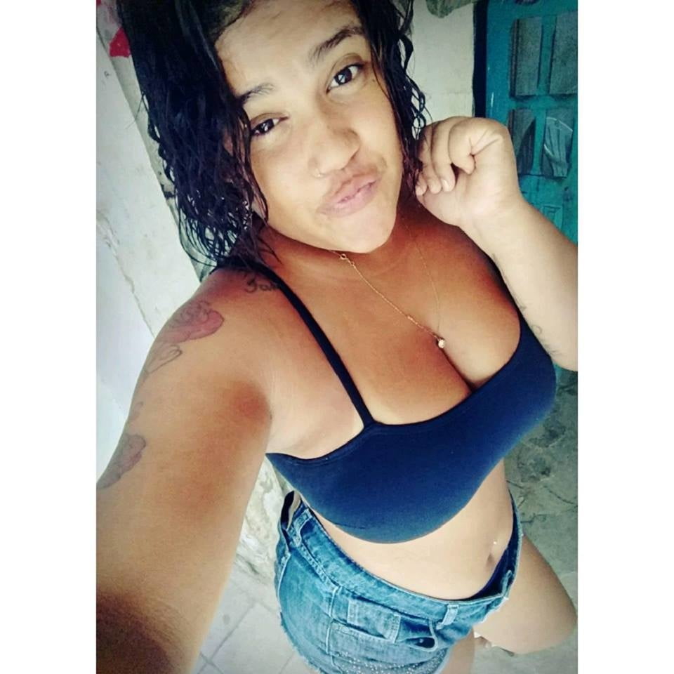 Sweety rayanne bonfim
 #88732627