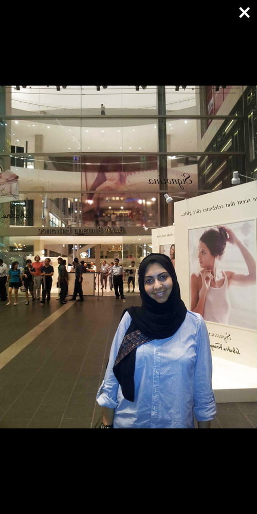 イスラム教徒の女性は美しい
 #100486502