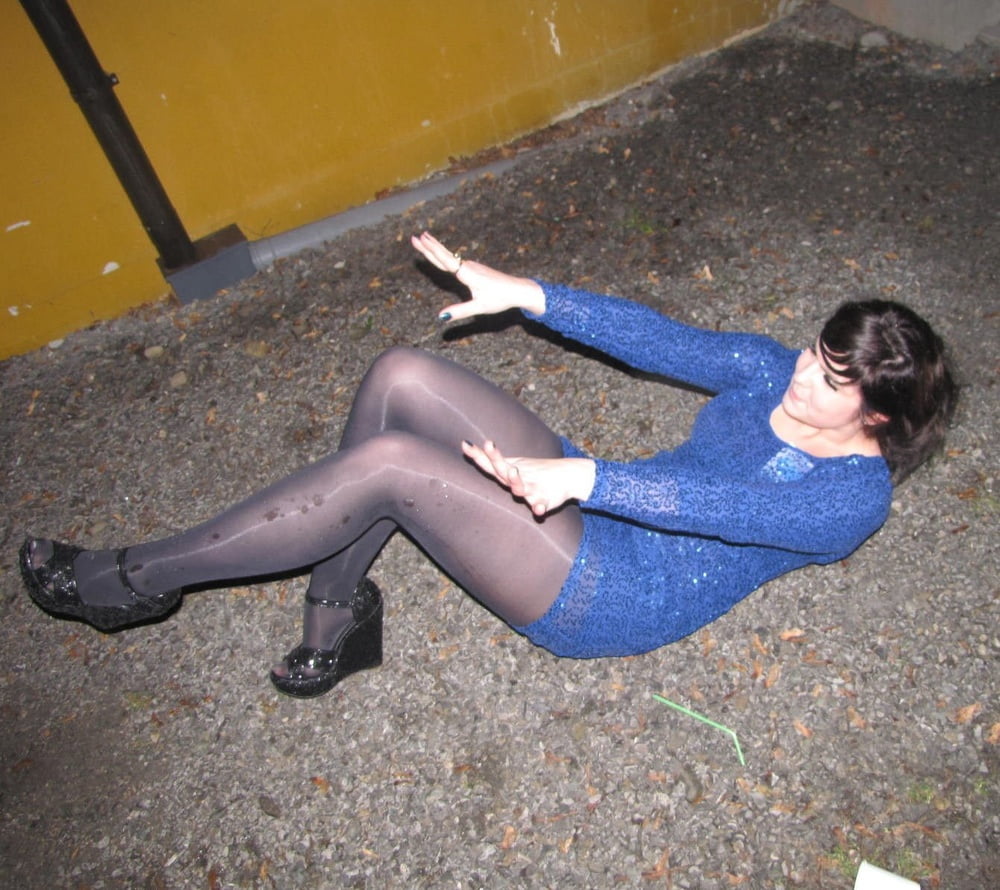 ビンボー人とヤリマン
 #94563735