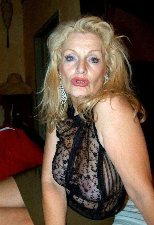 ビンボー人とヤリマン
 #94564475