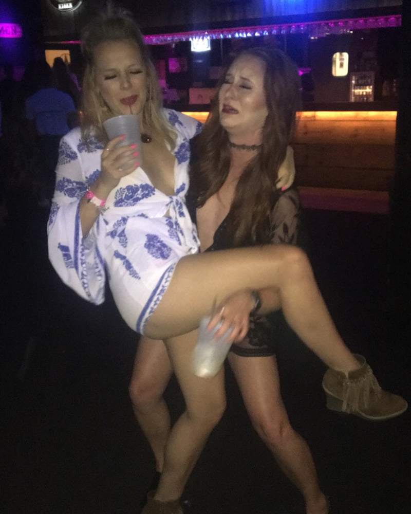 ビンボー人とヤリマン
 #94564699