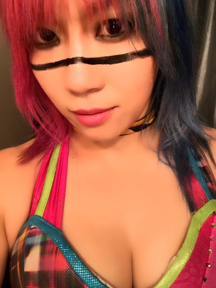 WWE Asuka #101980688