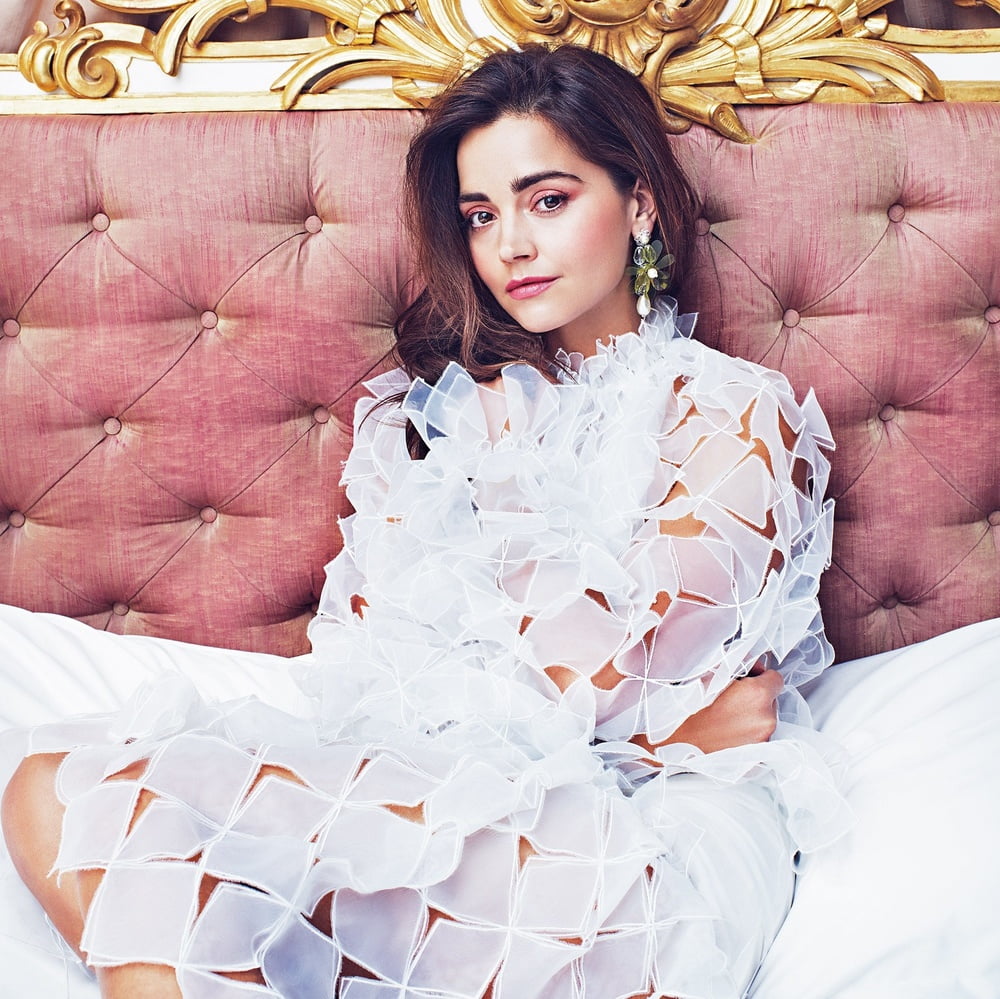 Jenna coleman banco de pajas
 #98489887