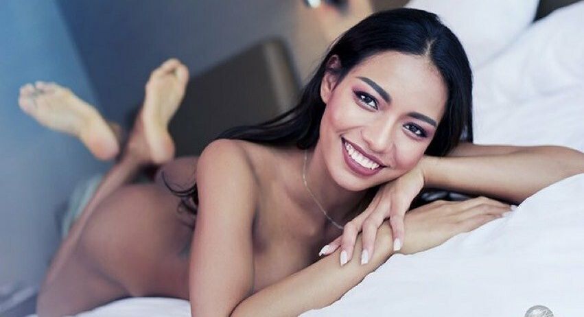 Chloe Saat nude #109651648