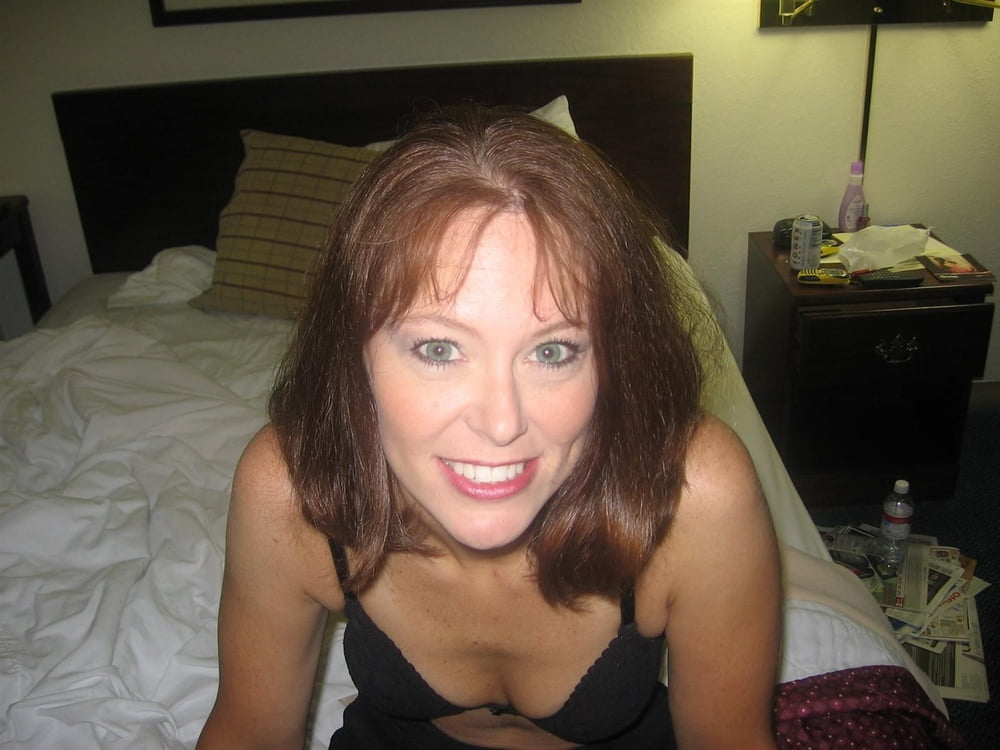 Eine heisse Milf #88131833