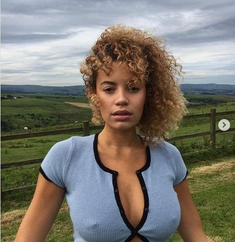 Lara_never_laura desnuda #108322687