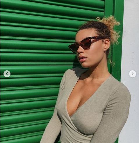 Lara_never_laura desnuda #108322691